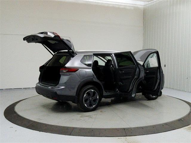 new 2025 Nissan Rogue car, priced at $32,889