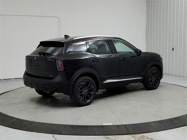new 2025 Nissan Kicks car, priced at $29,582