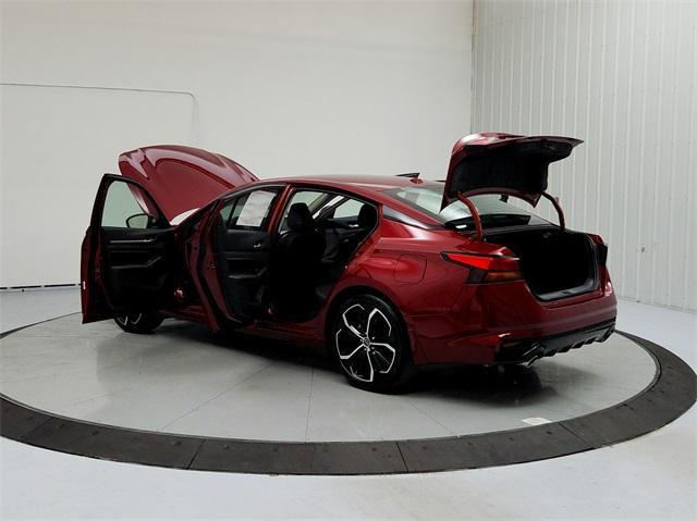 new 2024 Nissan Altima car, priced at $28,309