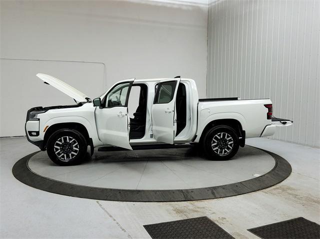 new 2025 Nissan Frontier car, priced at $43,889