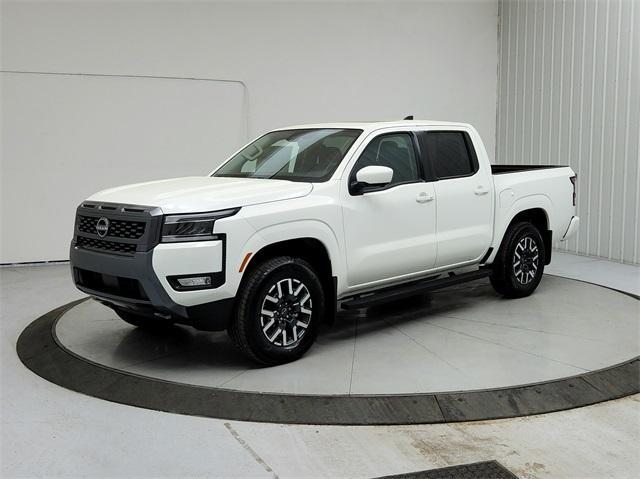 new 2025 Nissan Frontier car, priced at $43,889