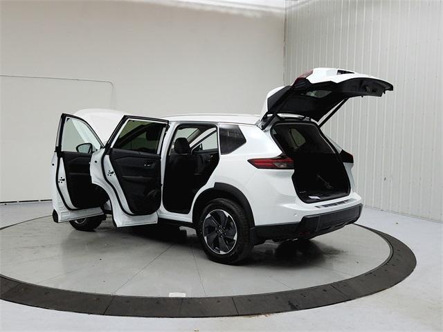 new 2025 Nissan Rogue car, priced at $34,254