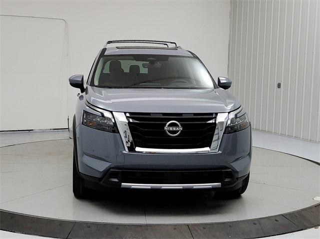 new 2025 Nissan Pathfinder car, priced at $52,009