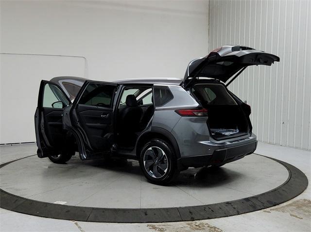 new 2025 Nissan Rogue car