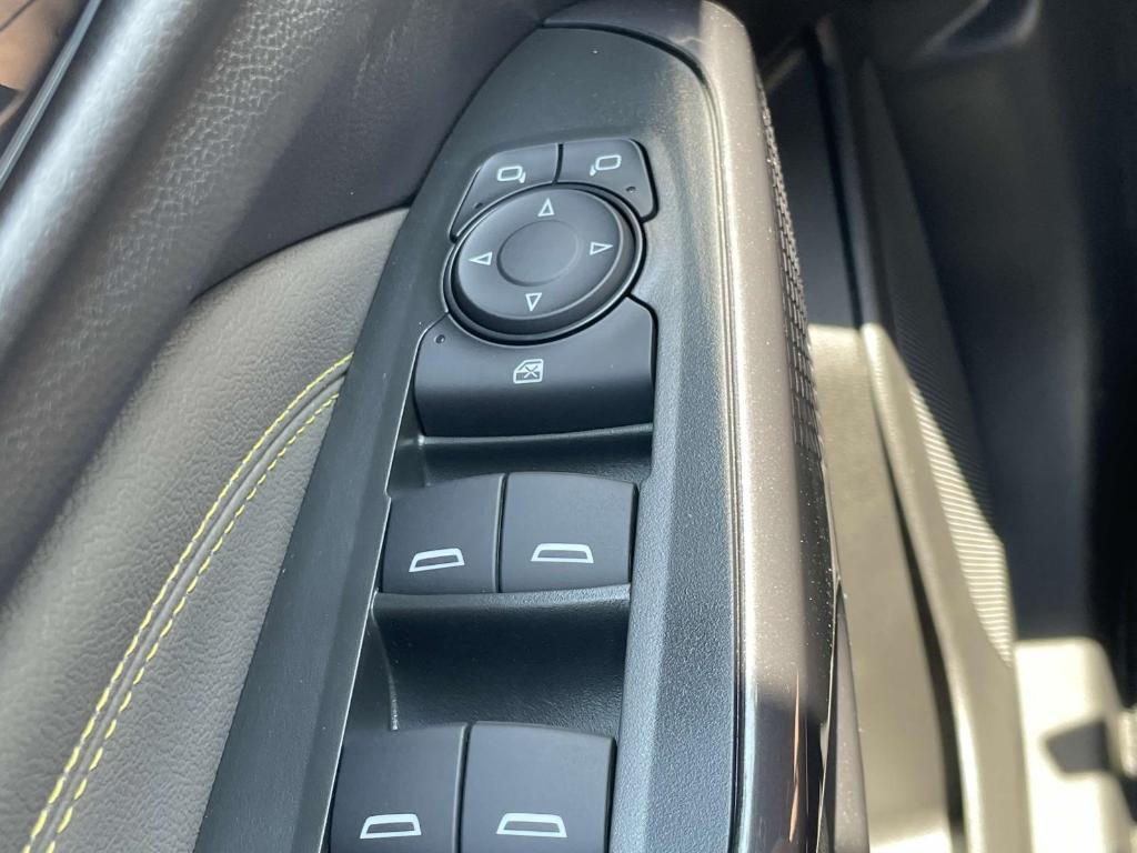 new 2025 Chevrolet Trax car, priced at $27,684