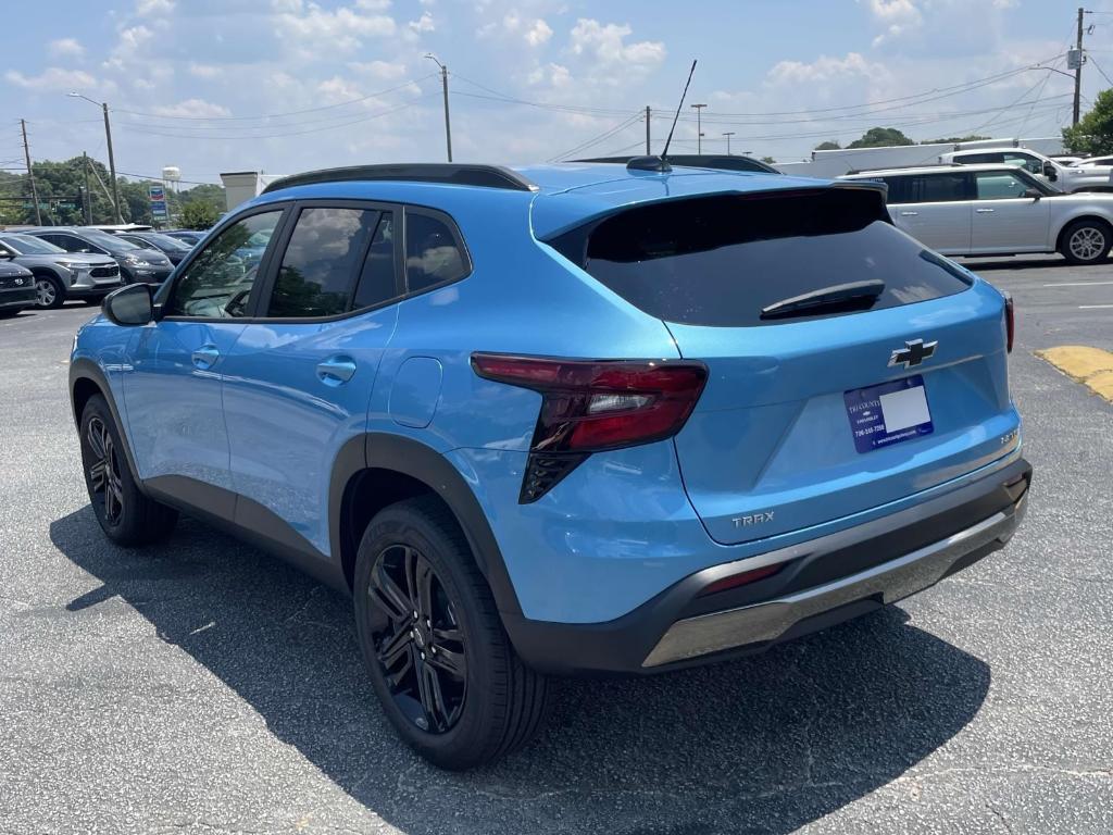 new 2025 Chevrolet Trax car, priced at $27,684
