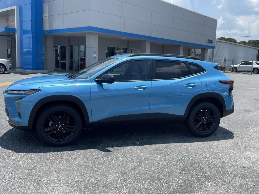 new 2025 Chevrolet Trax car, priced at $27,684