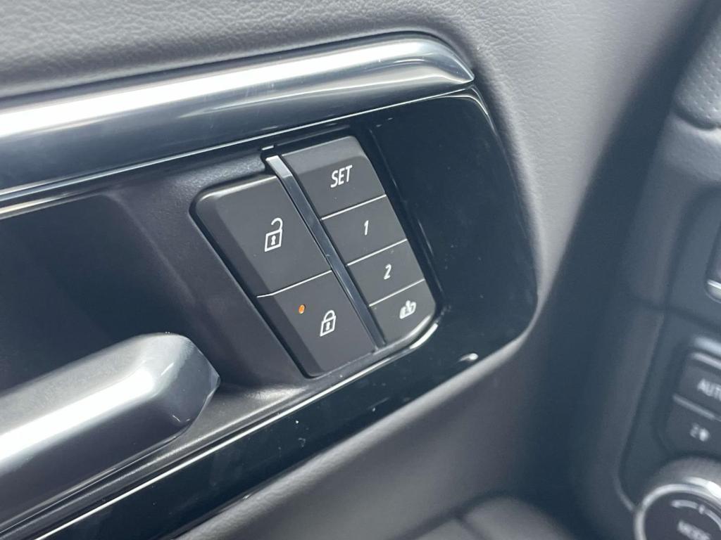 new 2025 Chevrolet Tahoe car, priced at $79,895
