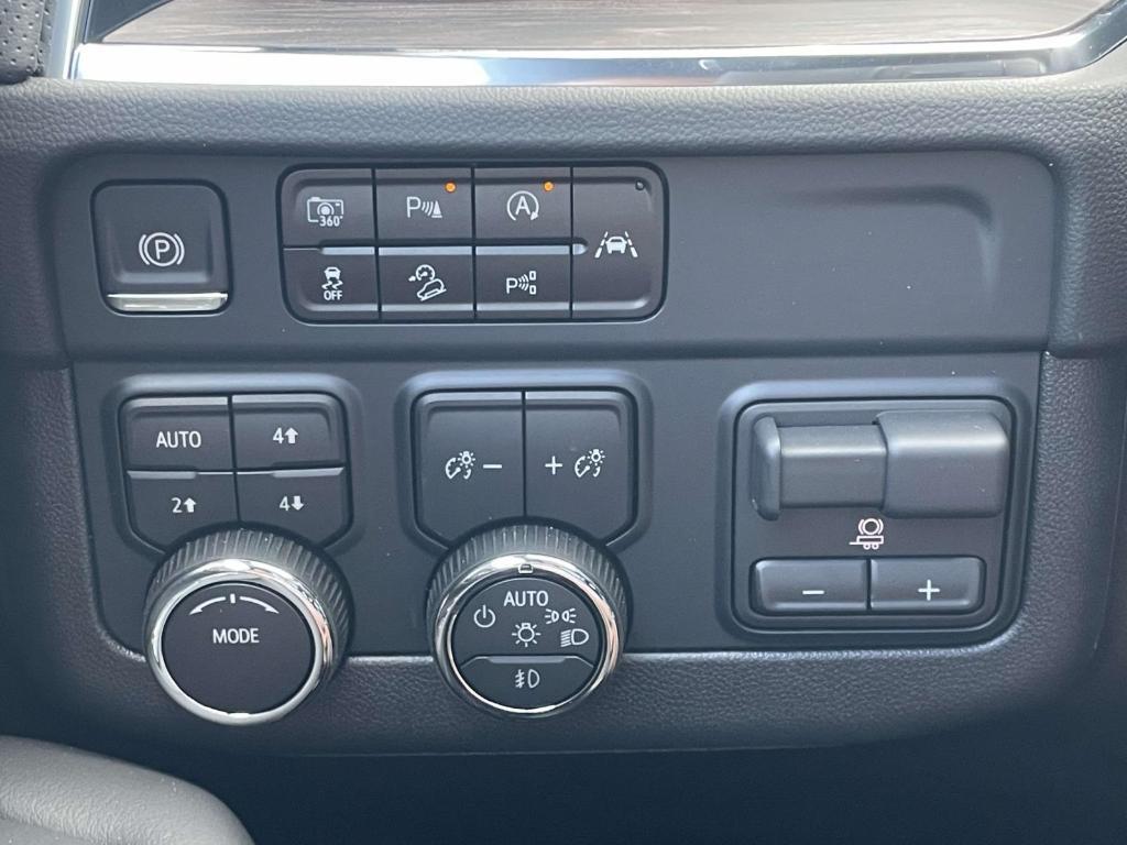 new 2025 Chevrolet Tahoe car, priced at $79,895