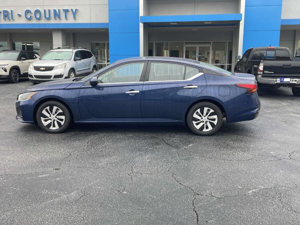 used 2023 Nissan Altima car, priced at $19,887