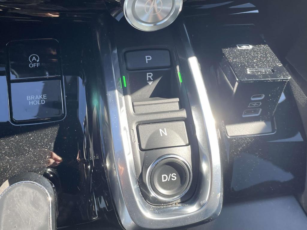 used 2025 Acura MDX car, priced at $47,762