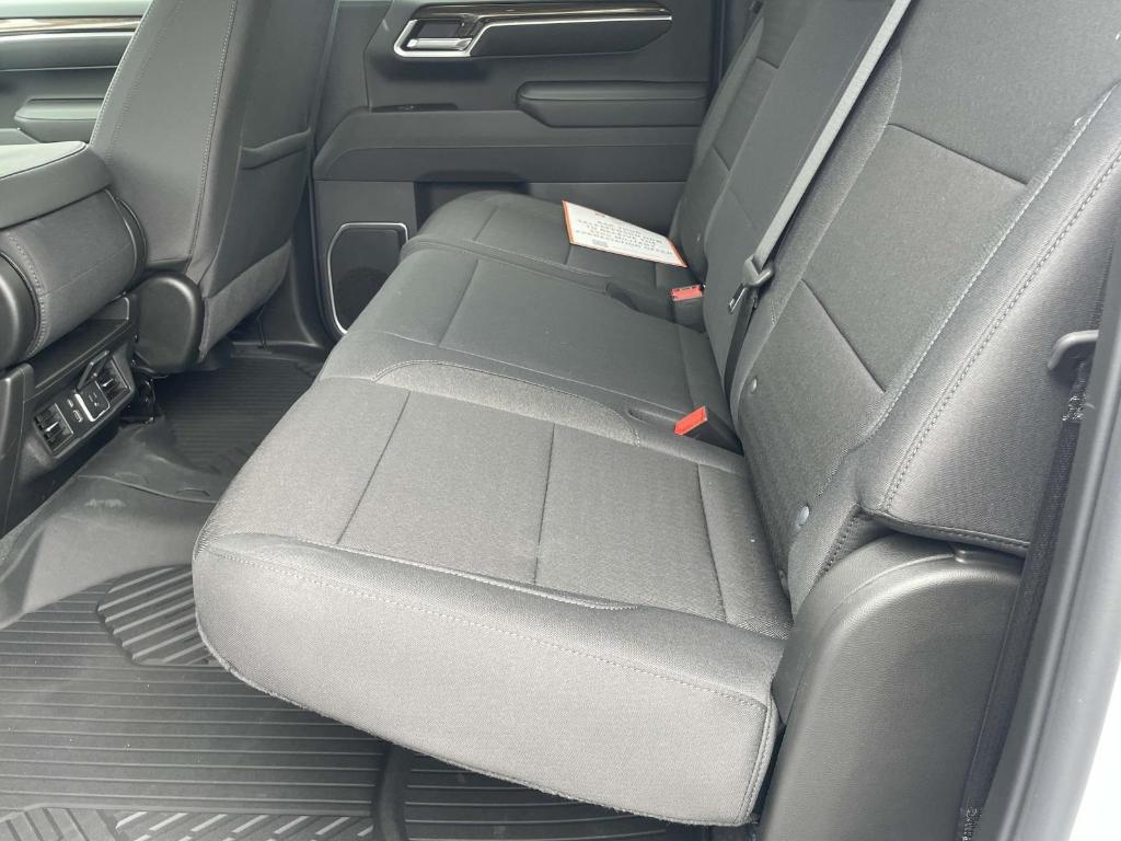 new 2025 Chevrolet Silverado 1500 car, priced at $58,532