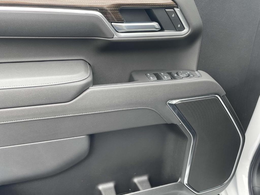 new 2025 Chevrolet Silverado 1500 car, priced at $58,532