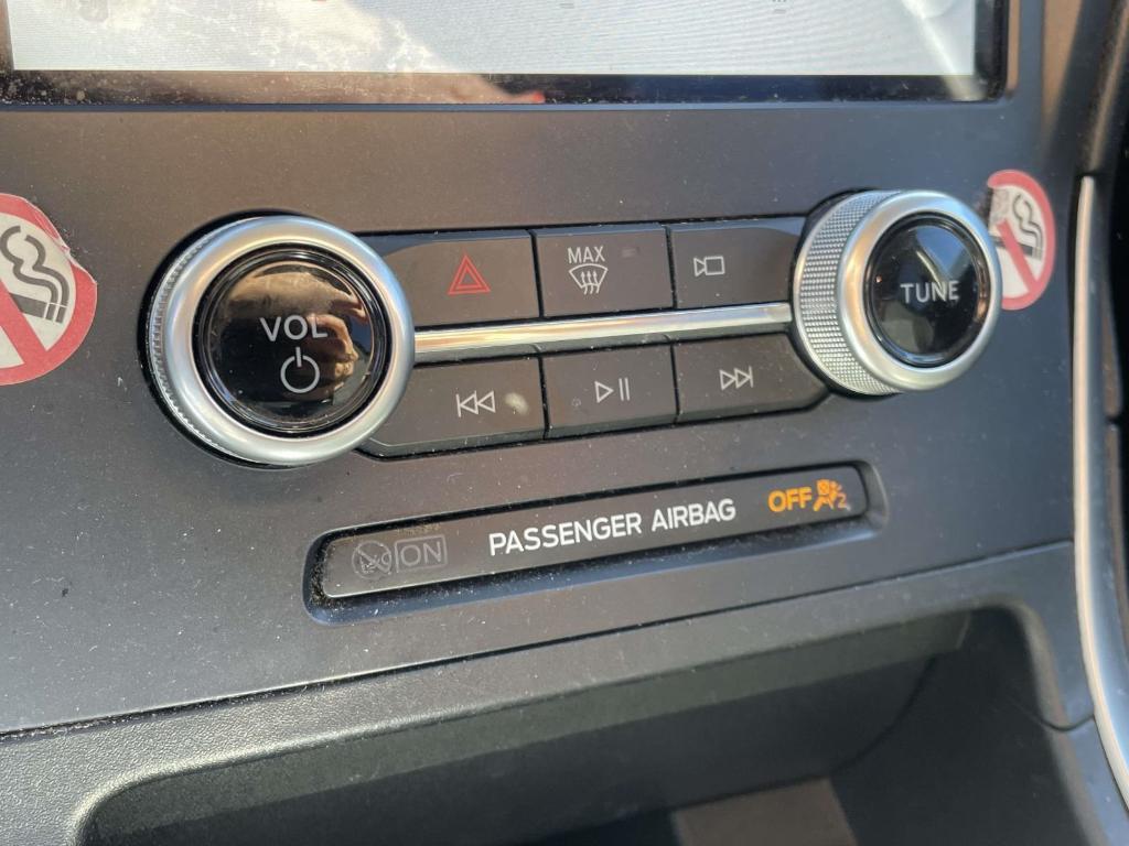 used 2022 Ford Edge car, priced at $19,979