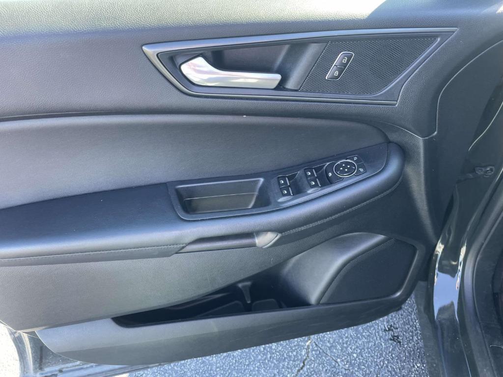 used 2022 Ford Edge car, priced at $19,979