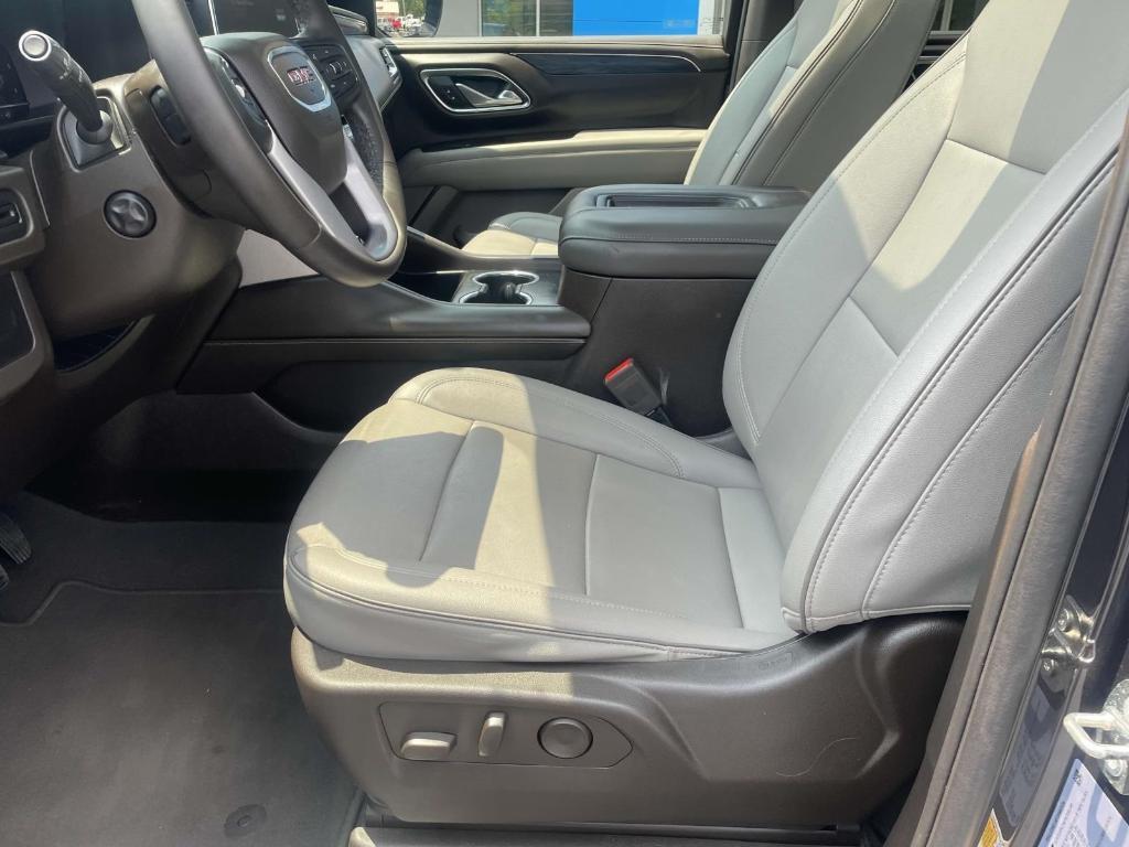 used 2023 GMC Yukon car, priced at $57,900