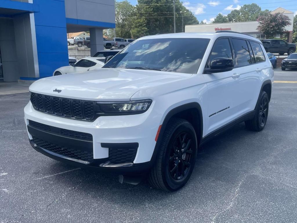 used 2024 Jeep Grand Cherokee L car, priced at $32,426