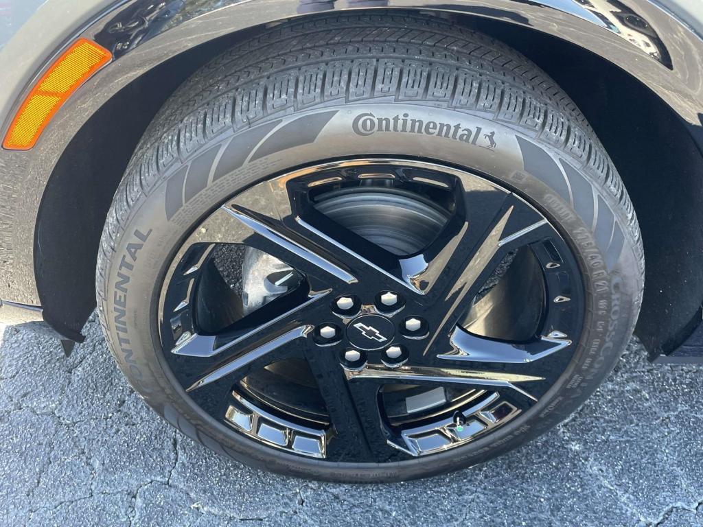 used 2024 Chevrolet Equinox EV car, priced at $26,566