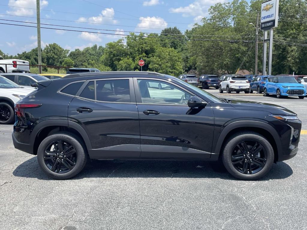 new 2025 Chevrolet Trax car, priced at $27,289