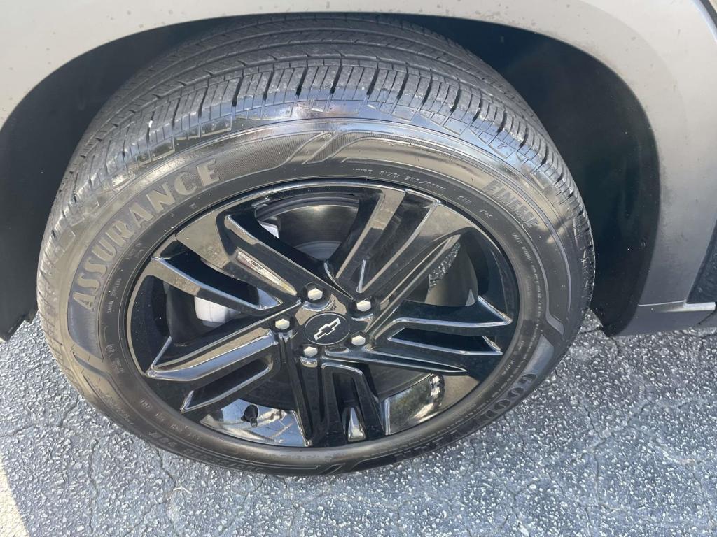 used 2025 Chevrolet Trax car, priced at $24,888