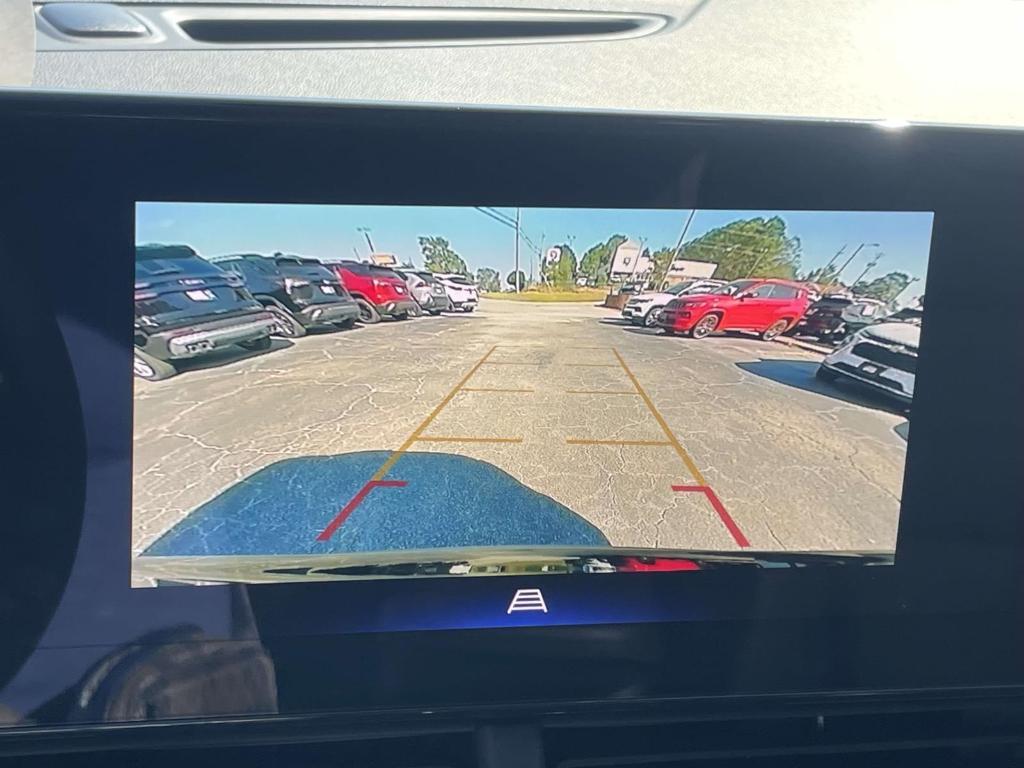 used 2025 Chevrolet Trax car, priced at $24,888