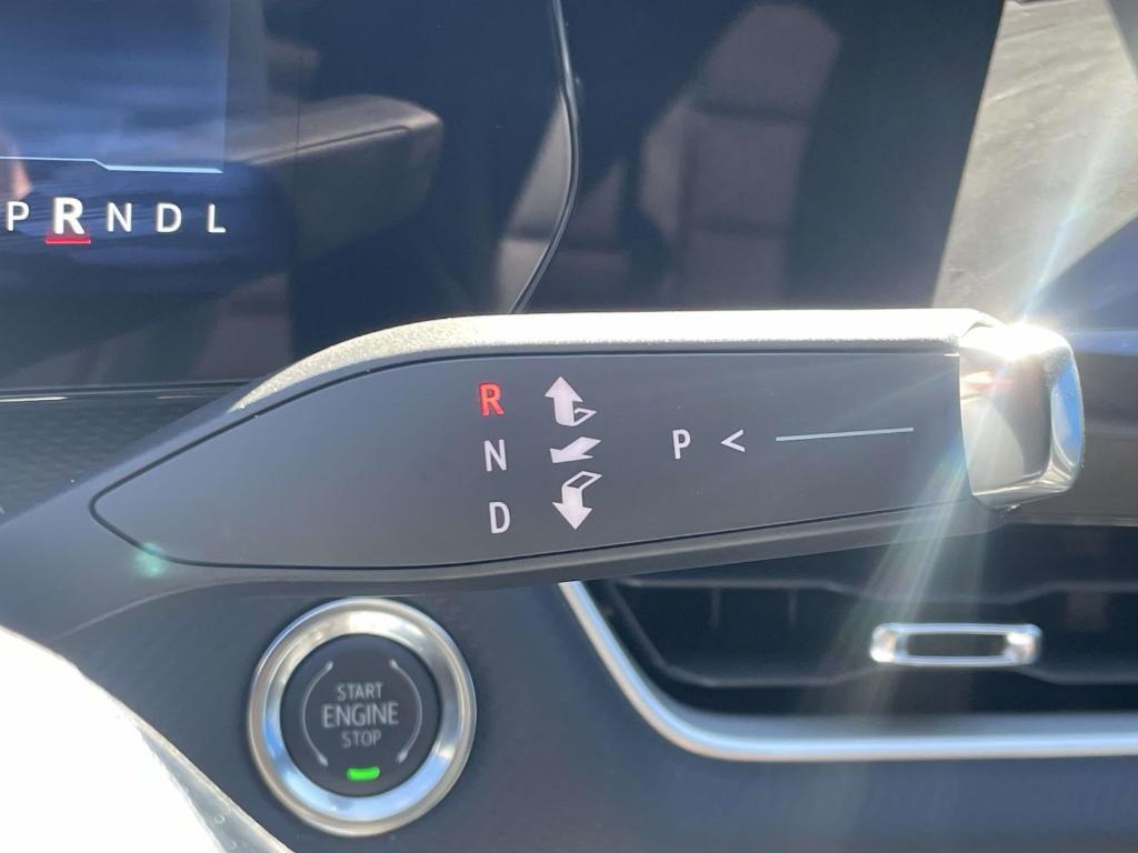 new 2026 Chevrolet Equinox car, priced at $33,272