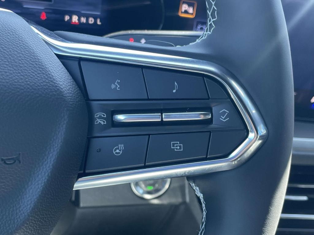 new 2026 Chevrolet Traverse car, priced at $47,020