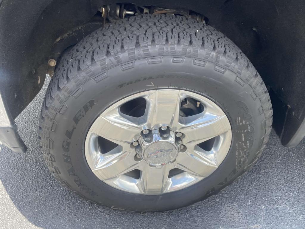 used 2020 Chevrolet Silverado 2500 car, priced at $32,995