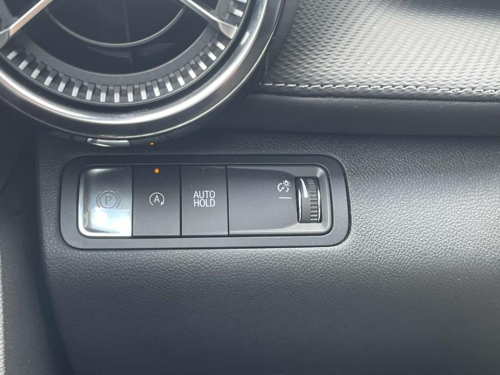 used 2025 Chevrolet Equinox car, priced at $25,960