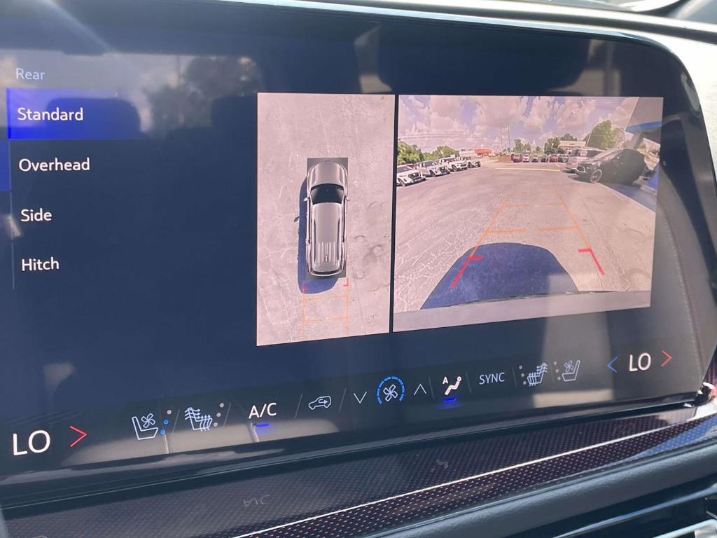 new 2026 Chevrolet Traverse car, priced at $57,117