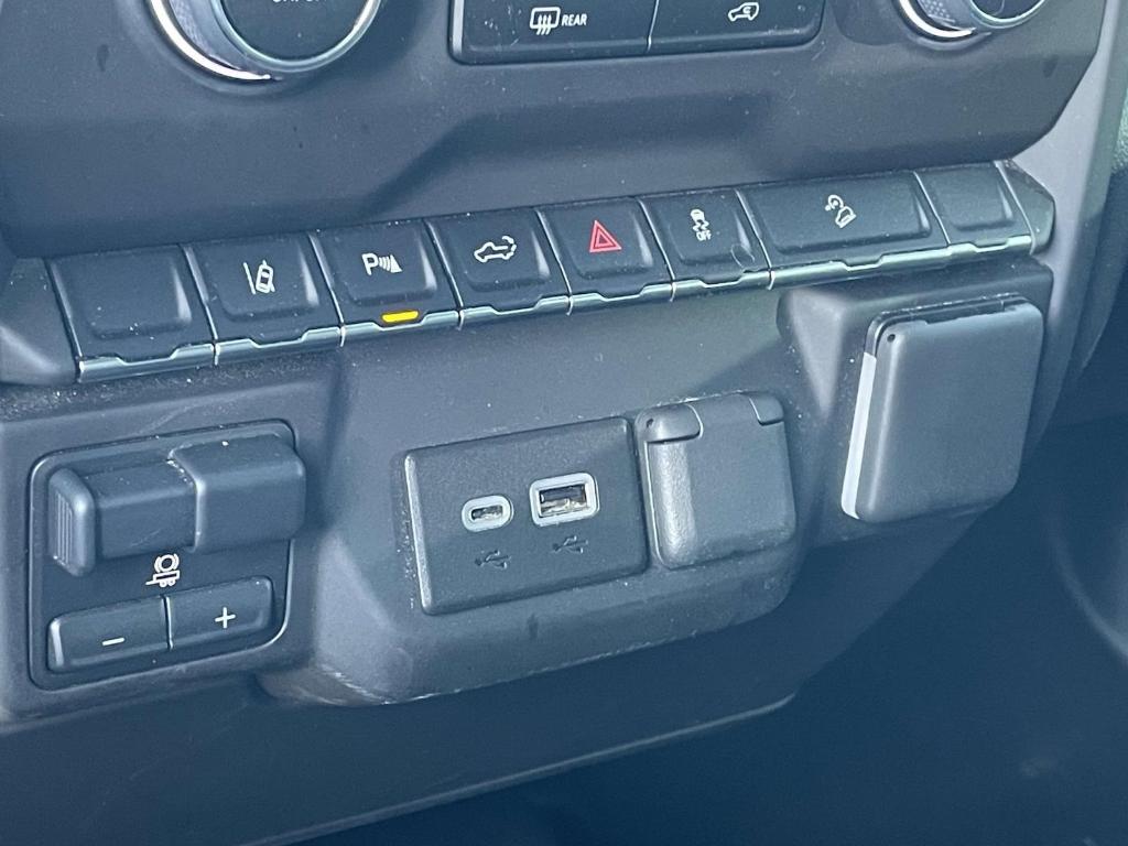 used 2024 Chevrolet Silverado 2500 car, priced at $53,276