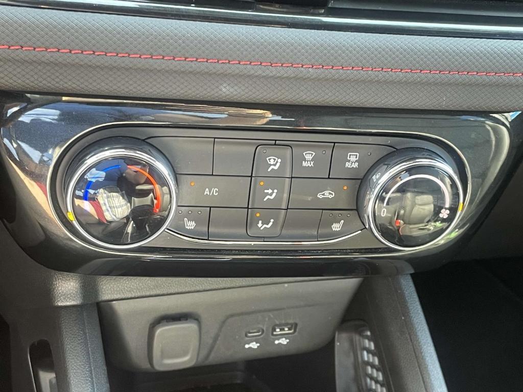 used 2024 Chevrolet TrailBlazer car, priced at $26,033