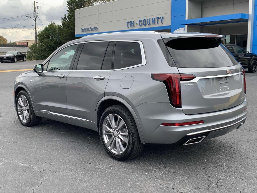 used 2023 Cadillac XT6 car, priced at $32,994