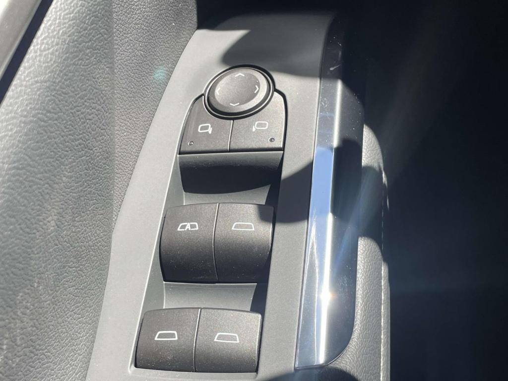 new 2026 Chevrolet Traverse car, priced at $42,885