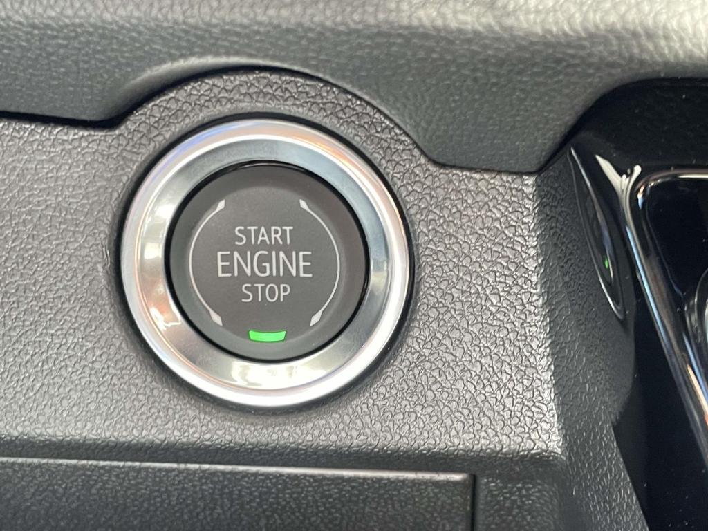 new 2026 Chevrolet Traverse car, priced at $42,885