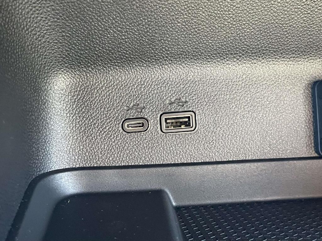 new 2026 Chevrolet Traverse car, priced at $42,885