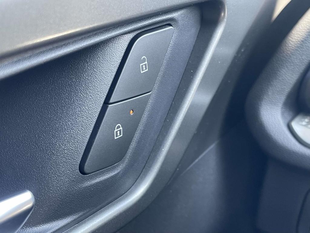 new 2026 Chevrolet Traverse car, priced at $44,240