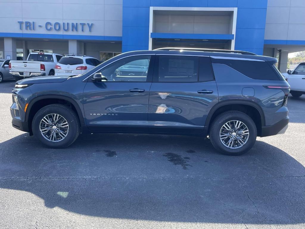 new 2026 Chevrolet Traverse car, priced at $44,240