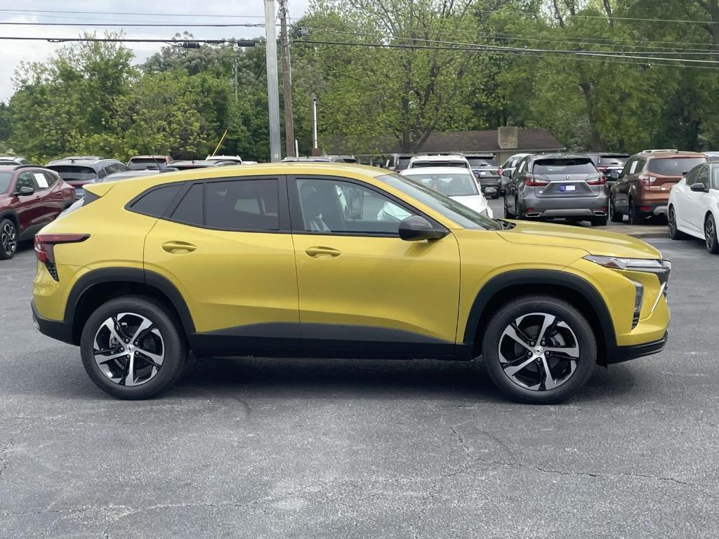 new 2025 Chevrolet Trax car, priced at $24,585