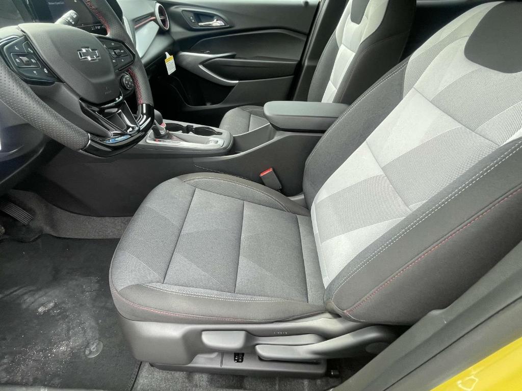 new 2025 Chevrolet Trax car, priced at $24,585