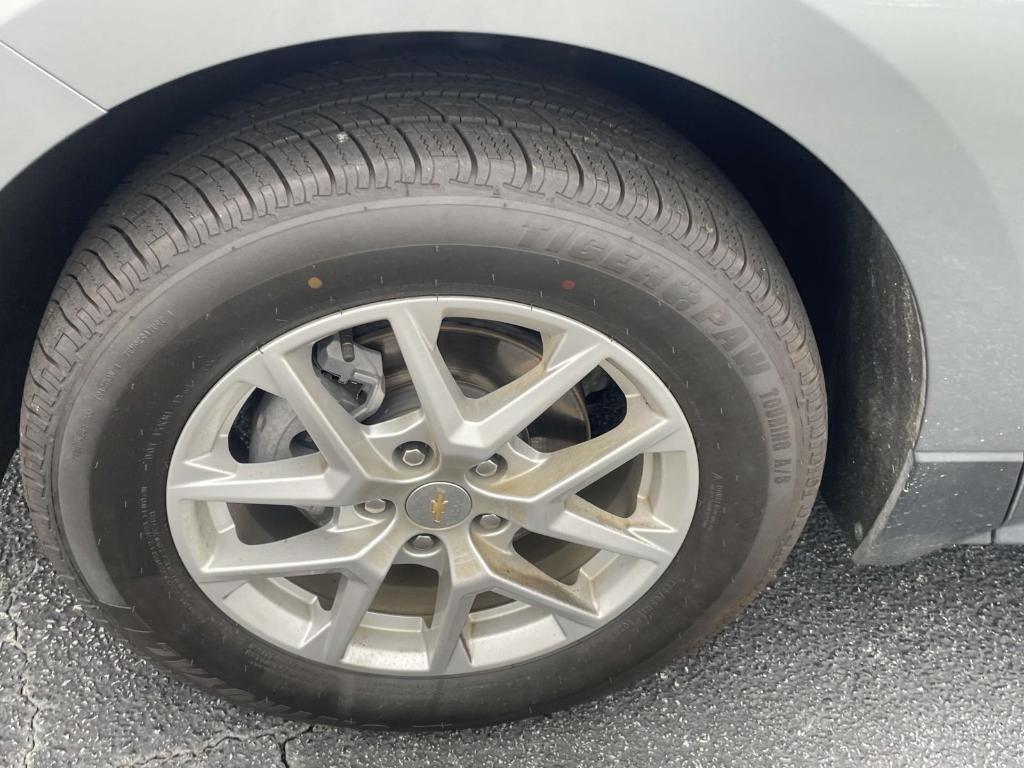 used 2023 Chevrolet Equinox car, priced at $20,872