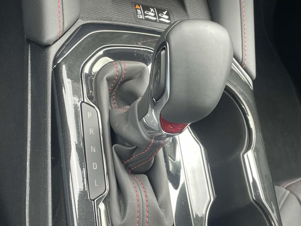 new 2025 Chevrolet Blazer car