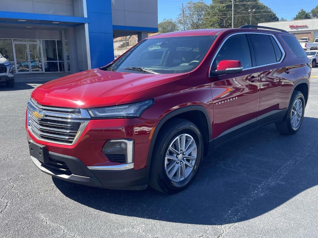 used 2023 Chevrolet Traverse car, priced at $30,360