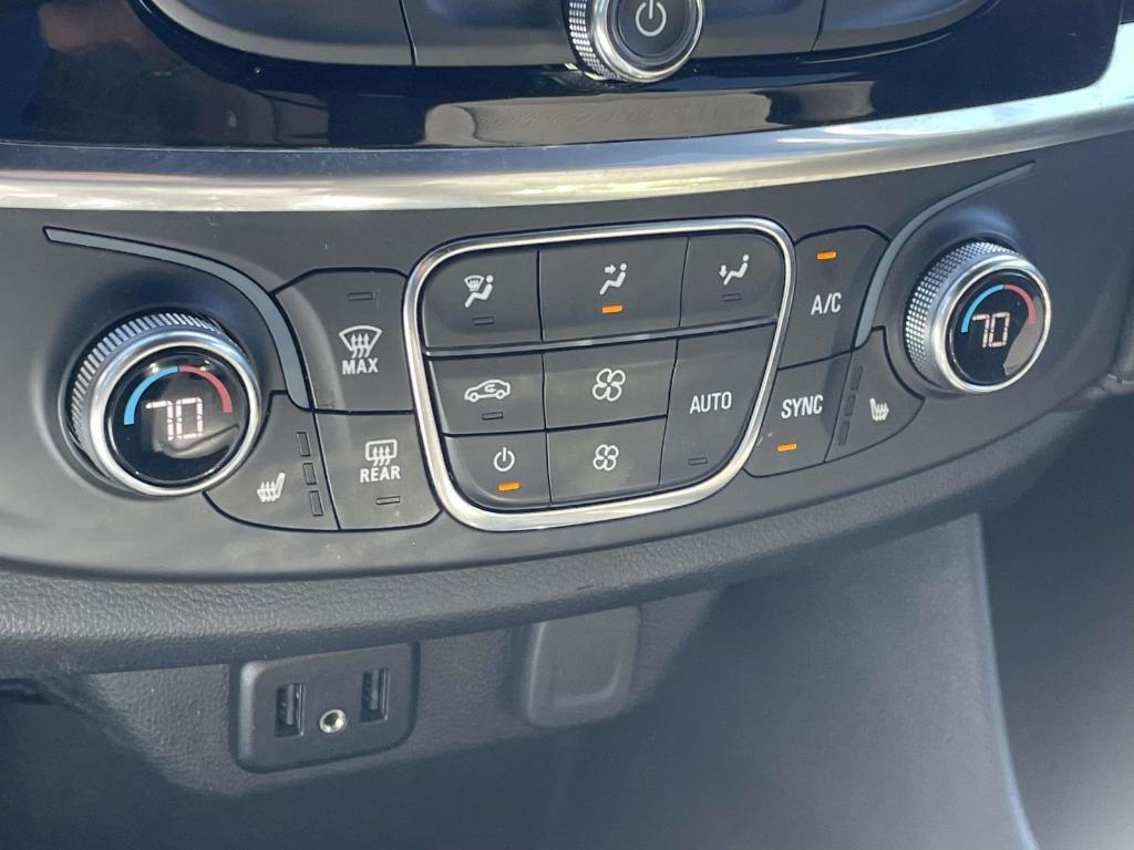 used 2023 Chevrolet Traverse car, priced at $30,360