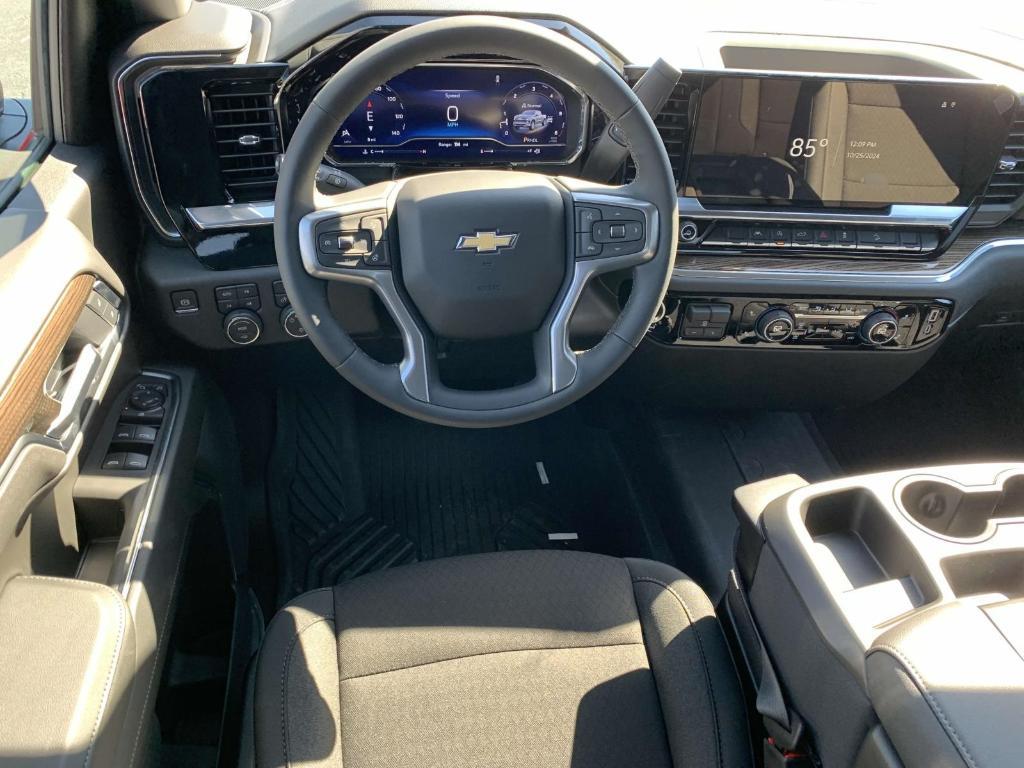 new 2025 Chevrolet Silverado 1500 car, priced at $56,082