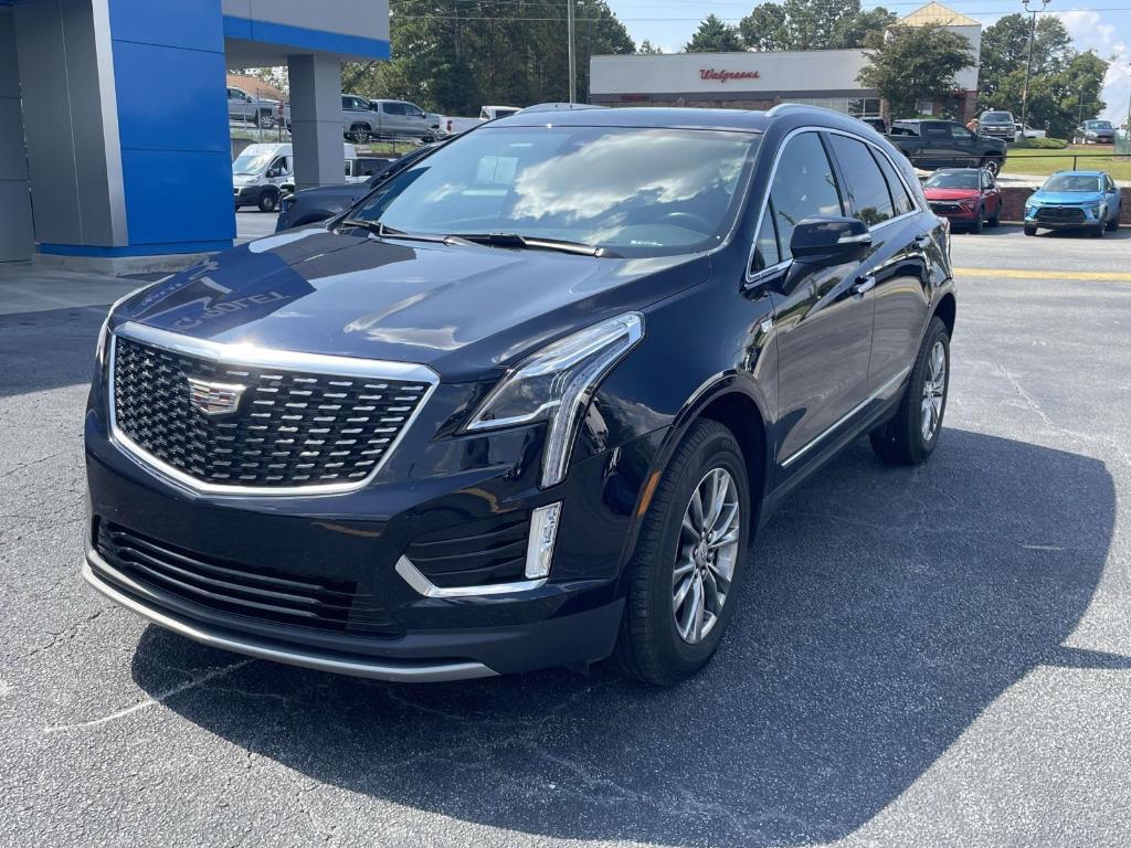 used 2021 Cadillac XT5 car, priced at $31,854