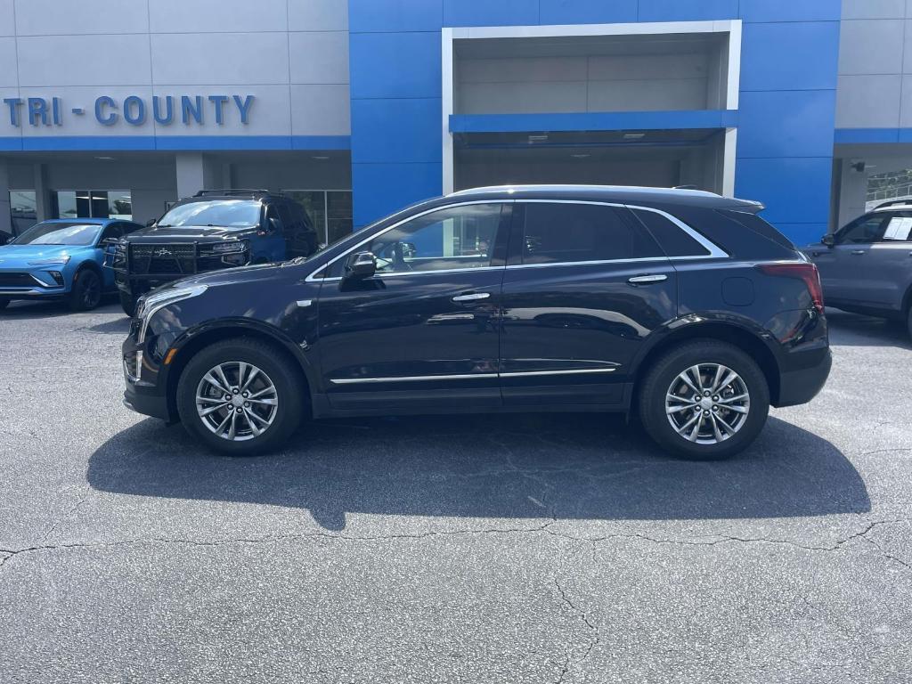 used 2021 Cadillac XT5 car, priced at $31,854