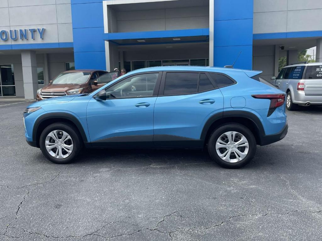 used 2025 Chevrolet Trax car, priced at $24,782