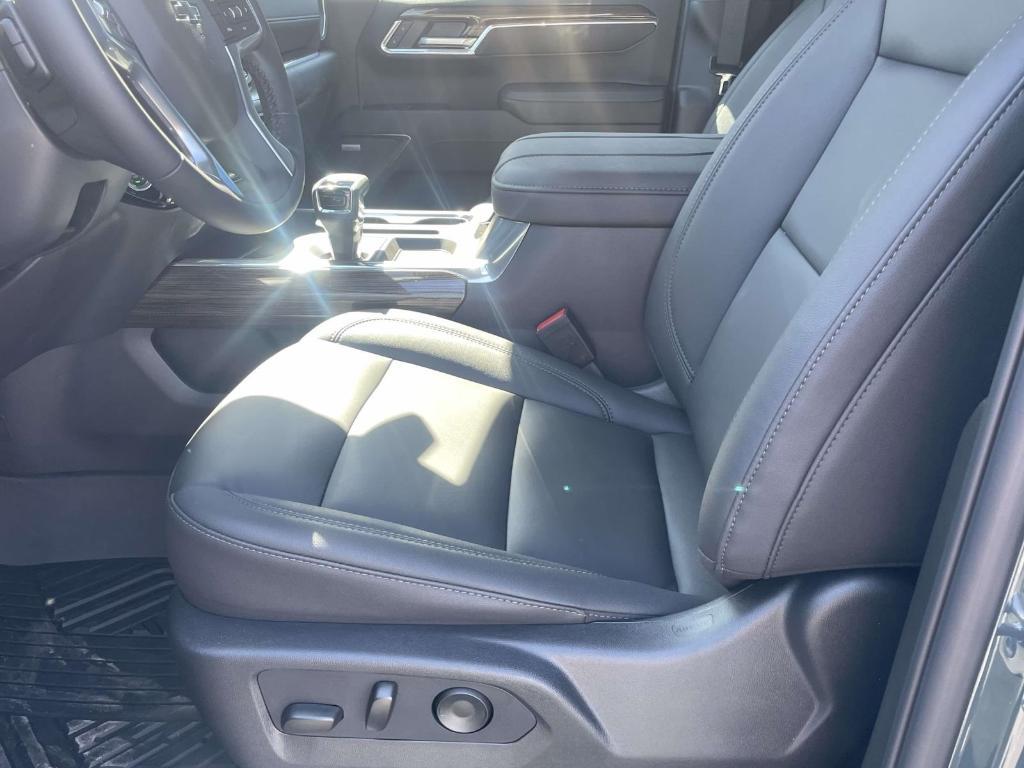 new 2026 Chevrolet Silverado 1500 car, priced at $66,972