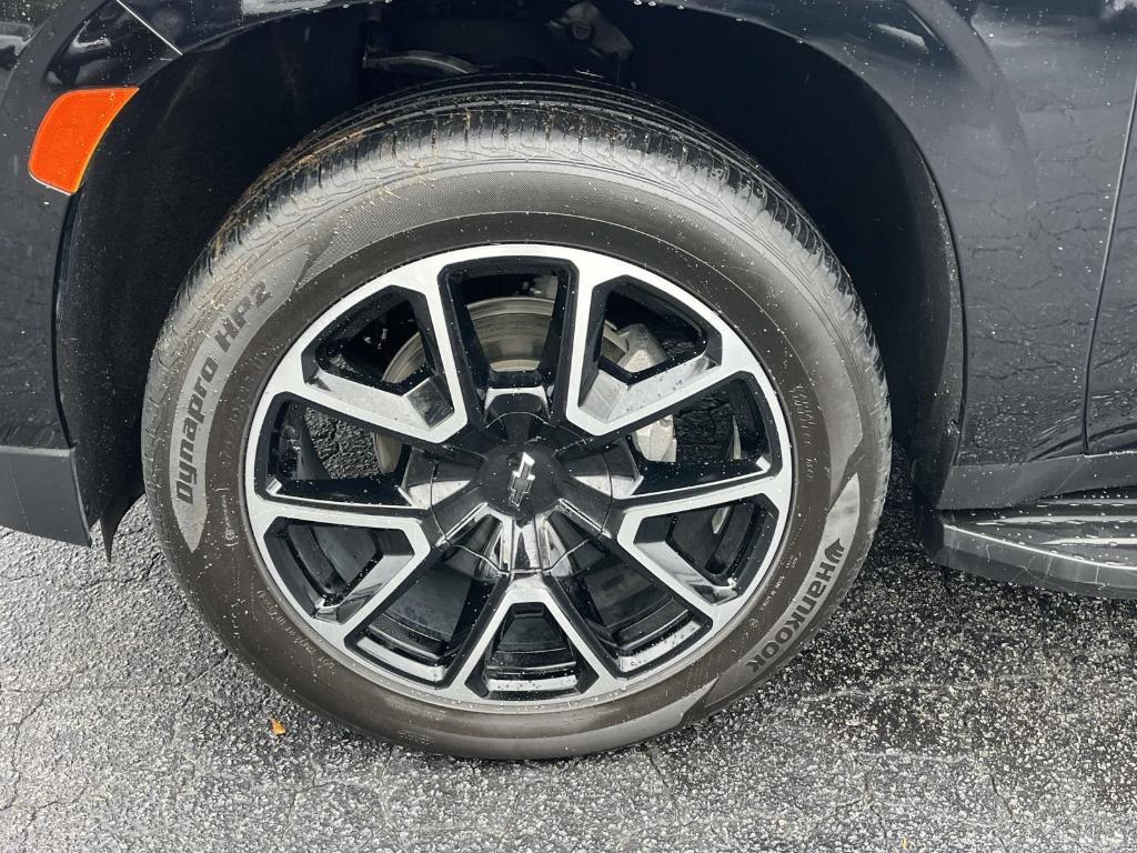 used 2024 Chevrolet Suburban car, priced at $53,348